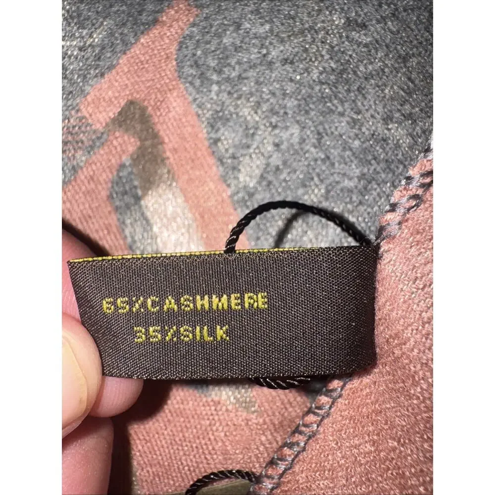 Louis Vuitton Paris Monogram Cashmere Silk Scarf Shawl Pink Grey